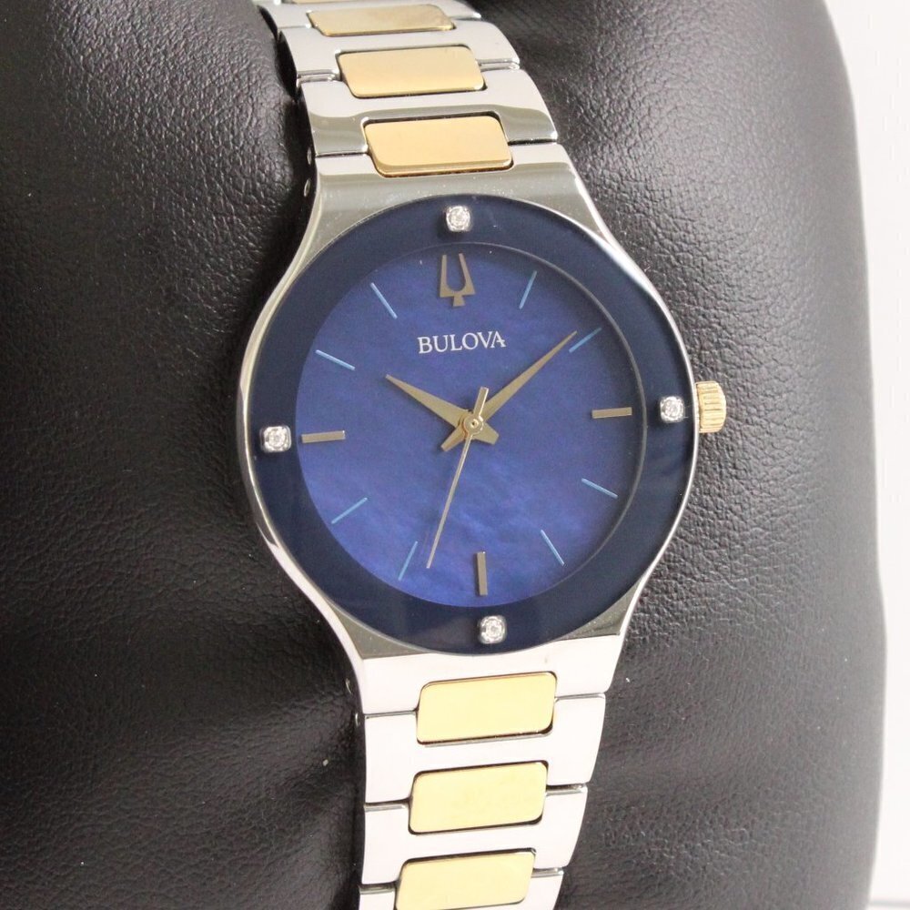 Bulova Women's Watch Diamond Indices Blue Mother Of Pearl Dial 32mm - Picture 12 of 13